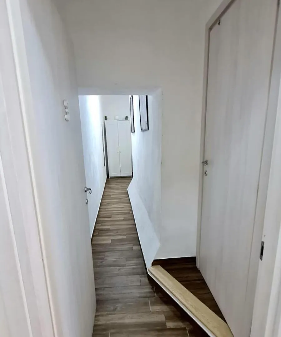 Nexus House Hotel Naples