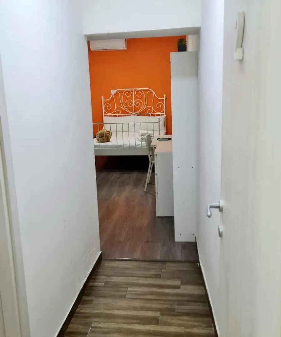 Guest house Nexus House Hotel Naples Italy